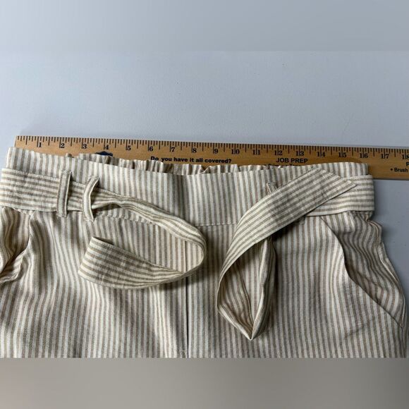 Maurices Wide Leg Pull On Tan White Striped Pants Womens Medium - Picture 7 of 10